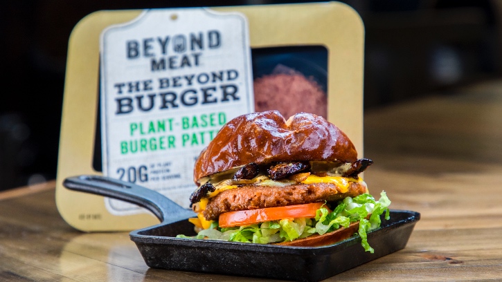 Немецкие потребители «моментально» раскупили Beyond Burger