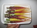 Морковь мини черная , желтая, оранжевая.